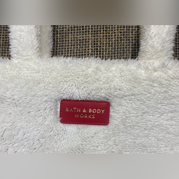 Bath & Body Works White Sherpa Tote Bag with 2 Handles - Picture 2 of 5